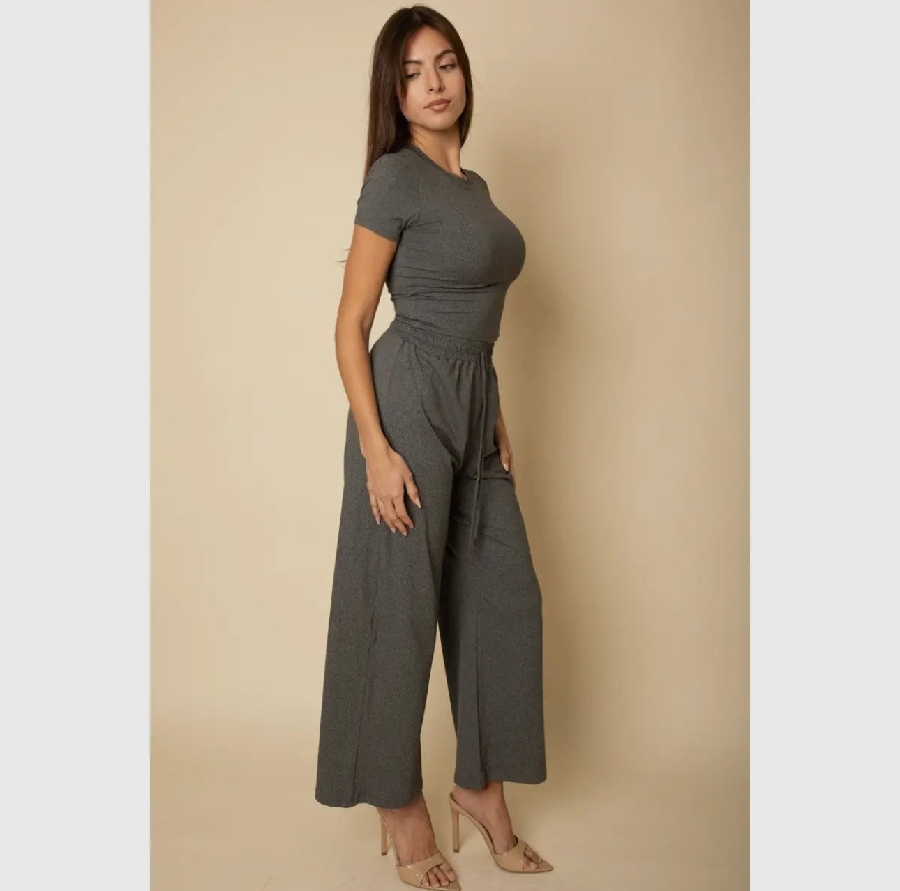 Short sleeve round neck top and wide leg pant set