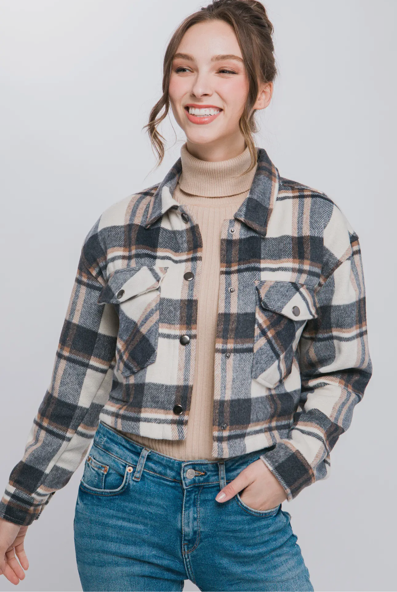 Plaid cropped button down jacket