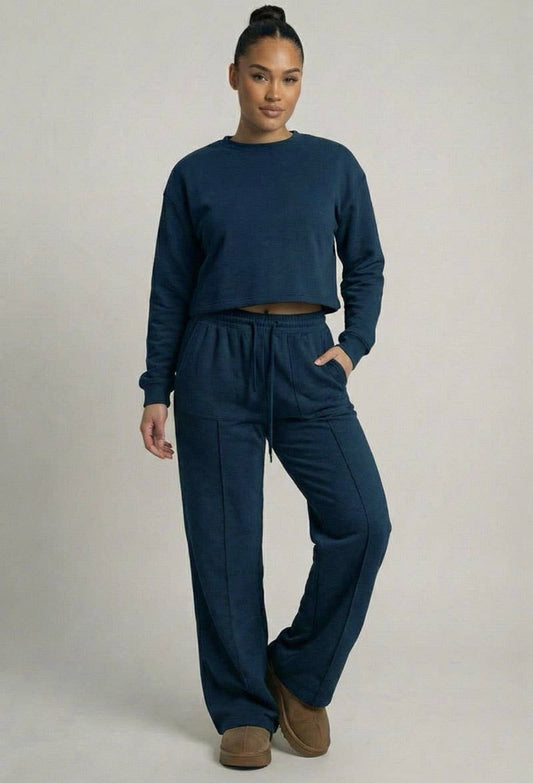 Essential cropped top and seam detail patch pocket pants set