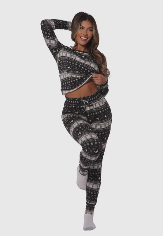 Holiday pajama set