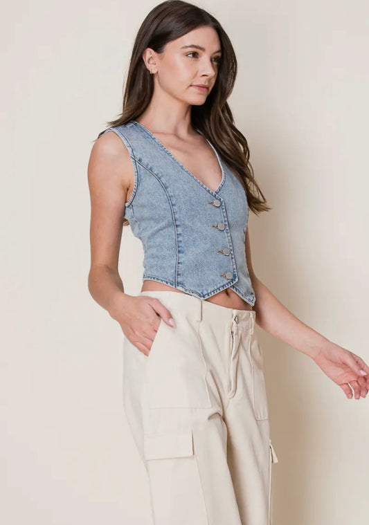 Washed denim fitted vest