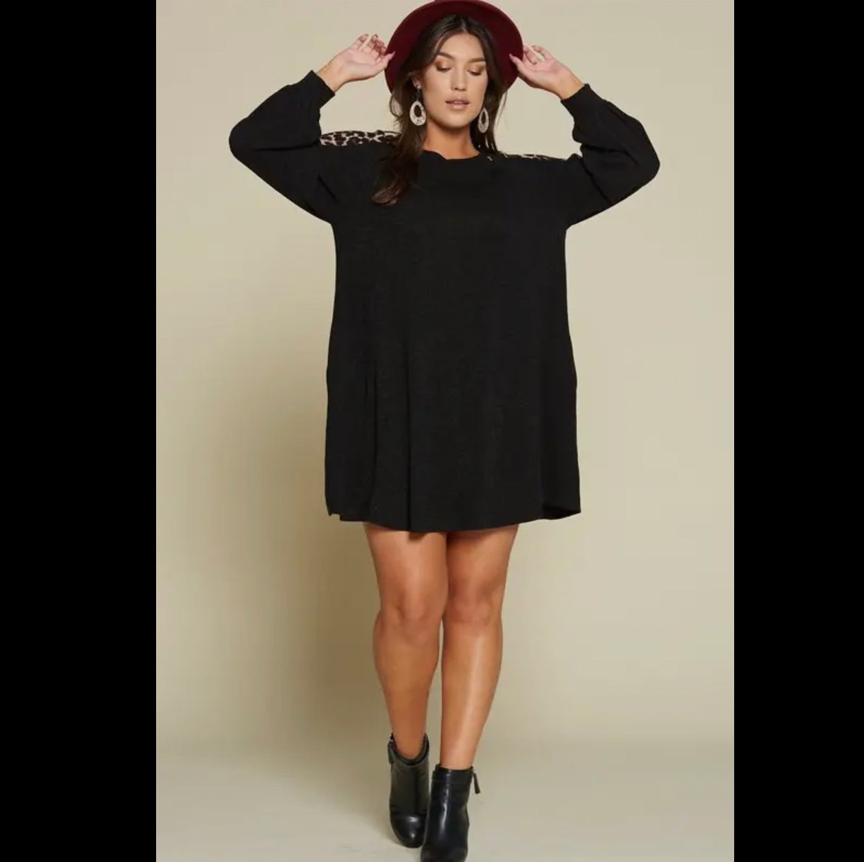 Plus size animal sleeve knit dress