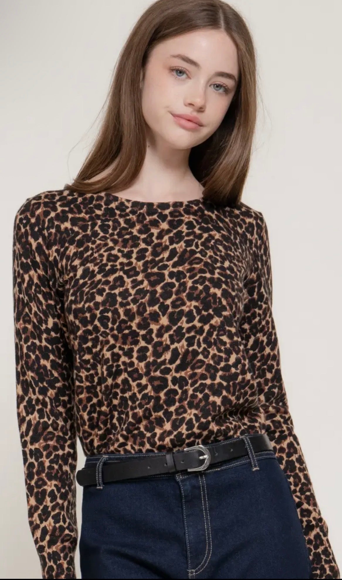 Long sleeve crew neck leopard print sweater