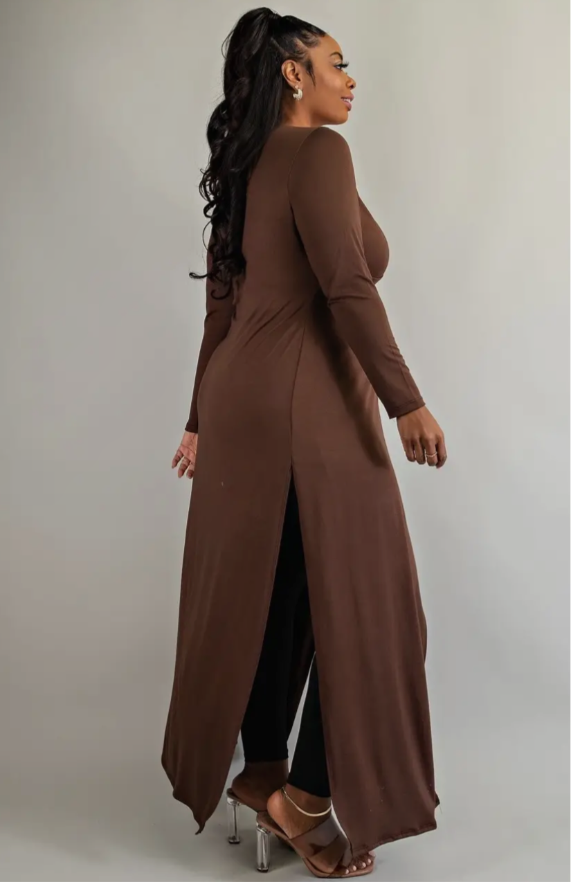 Plus size cross cross cut out key hole long sleeve maxi top