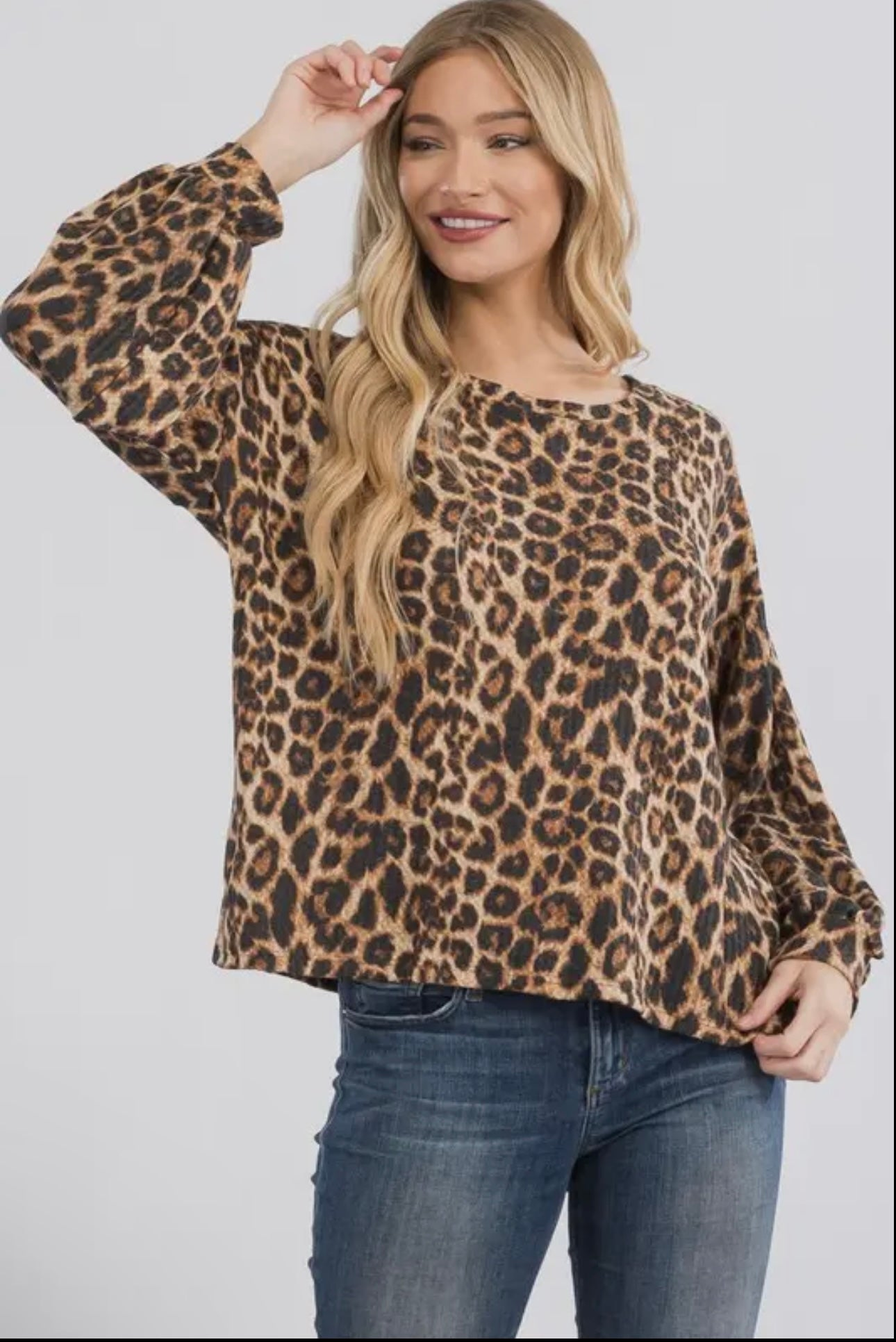 Plus size leopard top