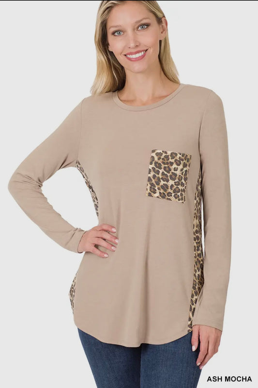 Contrast side panel leopard front pocket